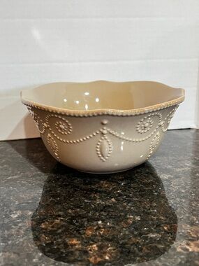 Lenox French Perle Cereal Fruit Dining Bowl 20 OZ. Light Brown Ceramic